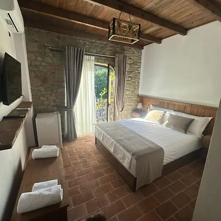 Keshtjella M&d , Ndoq Otel