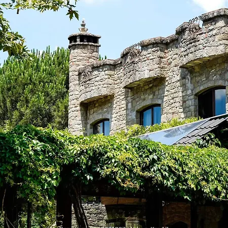 Keshtjella M&d , Ndoq Otel Tiran