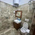Keshtjella M&d , Ndoq 3* Tirana