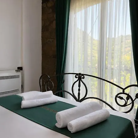 Hotel Keshtjella M&d , Ndoq 3*